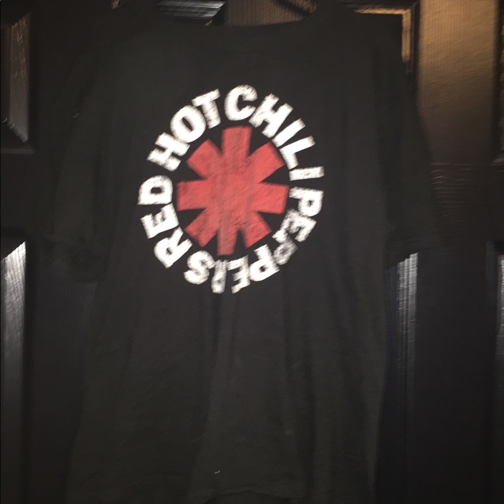 Red hot chili peppers black T-shirt